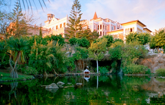 Bahia del Duque Grand Hotel 5*