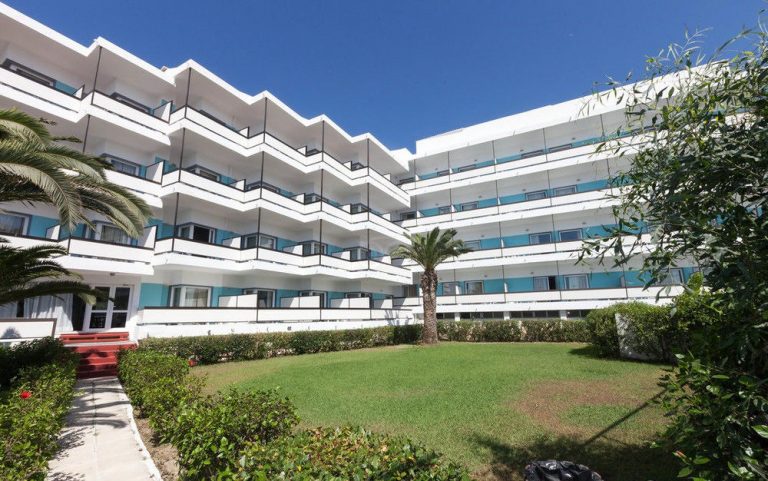 Belair Beach Resort 4*