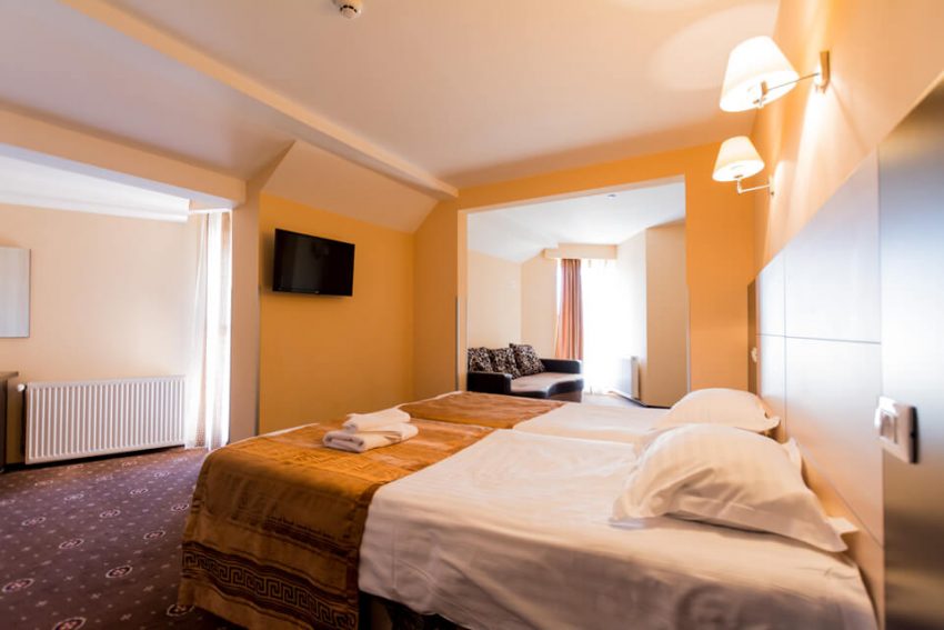 Q Hotel 3* by Perfect Tour - 2 | YEO