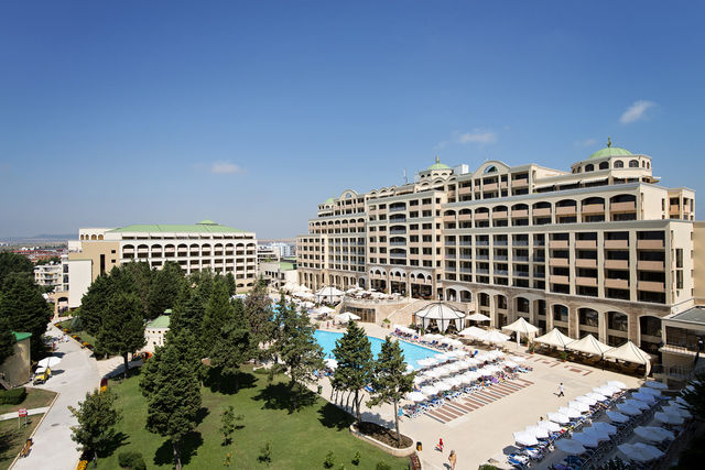 Sol Nessebar Palace Resort & Aquapark 5*