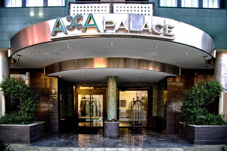 Acca Palace Hotel 4*