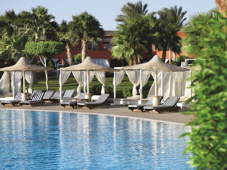 Coral Sea Holiday Resort 5*