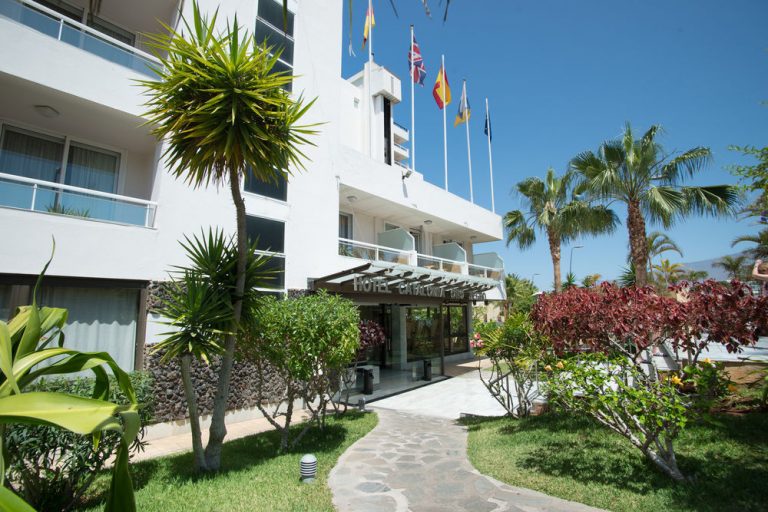 Catalonia Oro Negro Hotel 3*