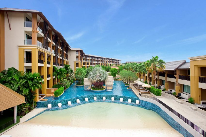 Rawai Palm Beach Resort 4* by Perfect Tour