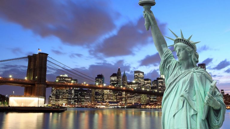 Oferta de la KLM: bilet avion Bucuresti - New York