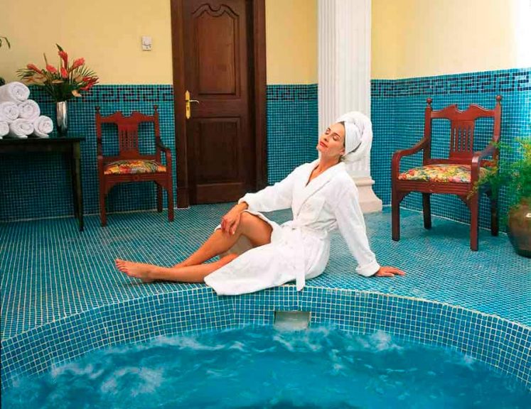 Vacanta Jamaica - Riu Palace Tropical Bay Hotel 5* by Perfect Tour