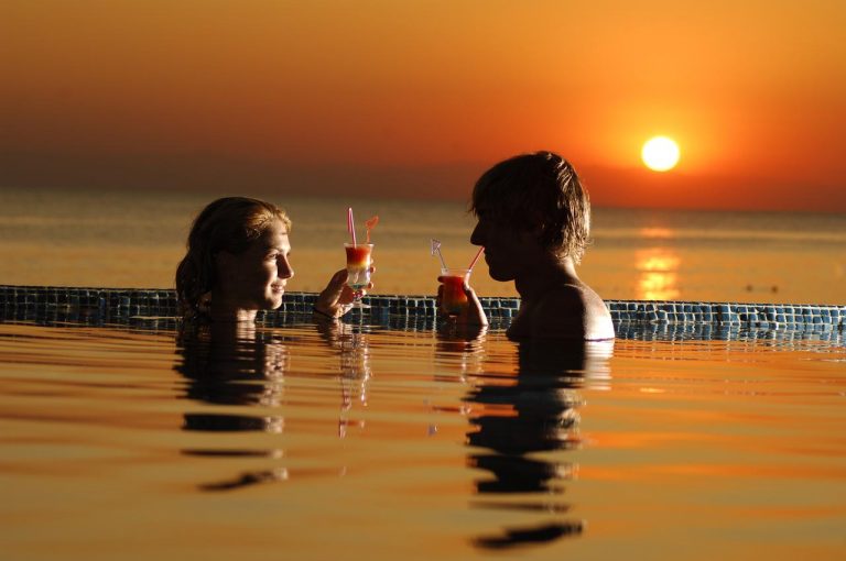 Sarbatori pascale in Antalya - Aska Just In Beach Hotel 5*