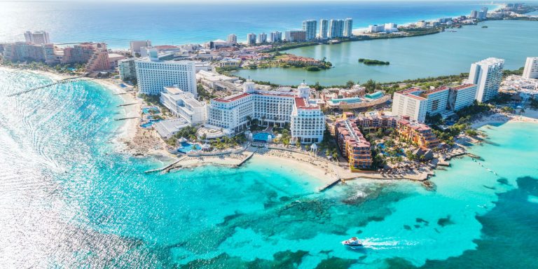 Oferta speciala de la Air France: bilet avion Bucuresti - Cancun