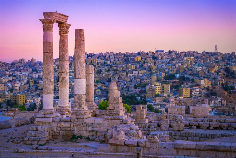 Oferta speciala Tarom: bilet avion Bucuresti - Amman
