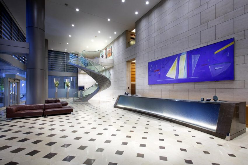 City Break la Barcelona - Eurostars Grand Marina Hotel 5* by Perfect Tour - 1 | YEO