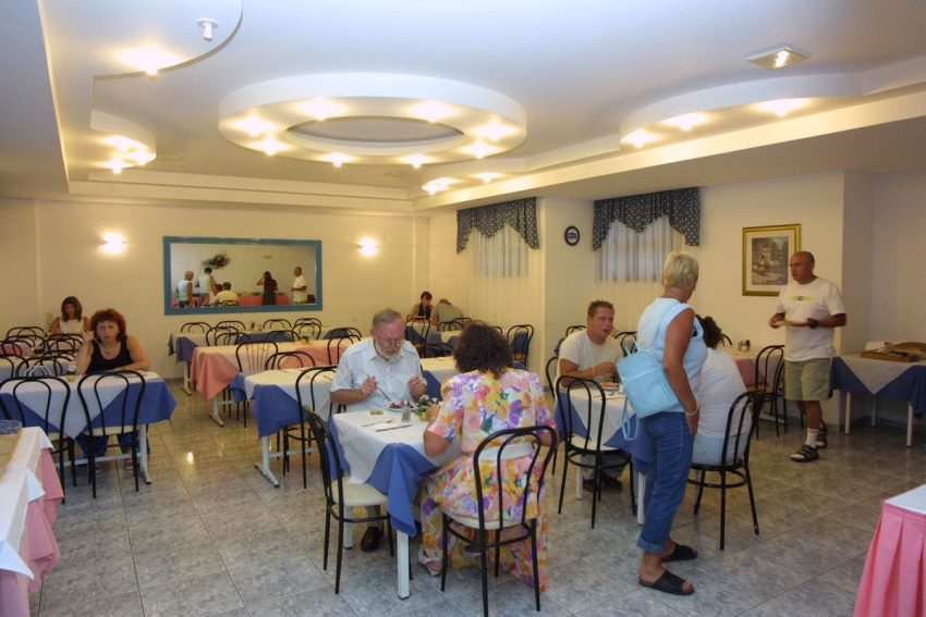 Central Hersonissos Hotel 3* by Perfect Tour - 2 | YEO