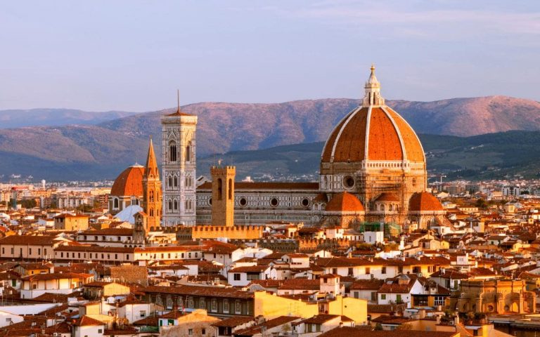 Oferta promotionala de la Lufthansa: bilet avion Bucuresti - Florenta
