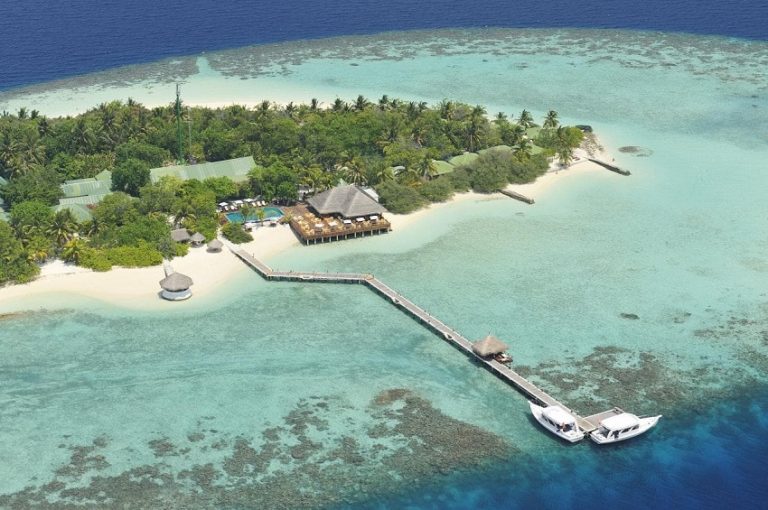 Eriyadu Island Resort 4*