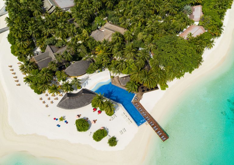 Luna de miere in Maldive - Kuramathi Island Resort 4*