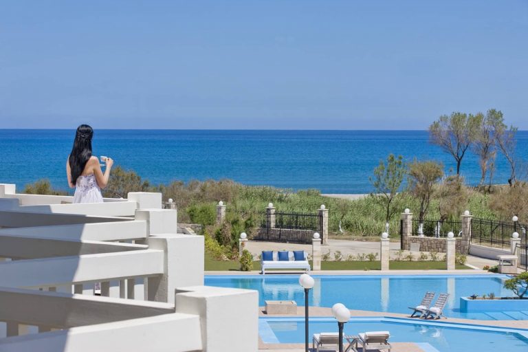 Creta (Chania) – Mrs. Chryssana Beach Hotel 3*