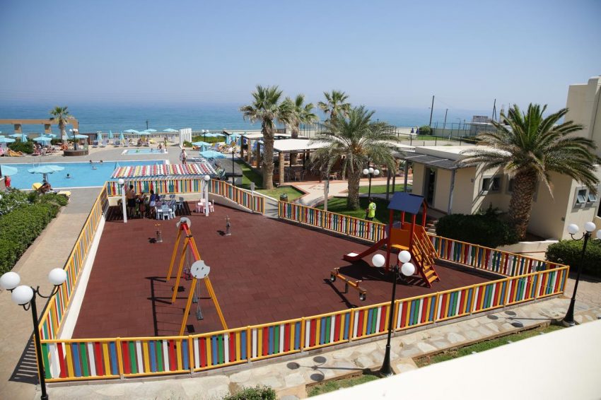 Europa Beach Hotel 4* by Perfect Tour - 3 | YEO