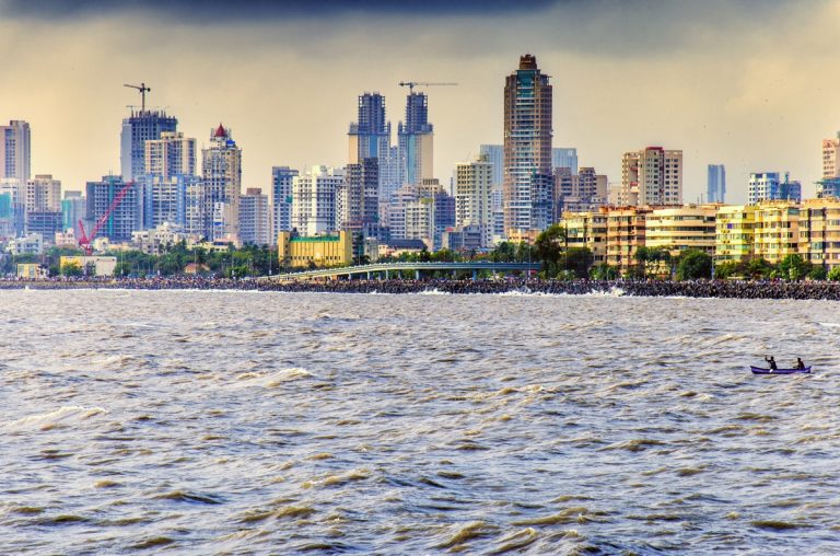 Oferta promotionala de la Lufthansa: bilet avion Bucuresti - Mumbai