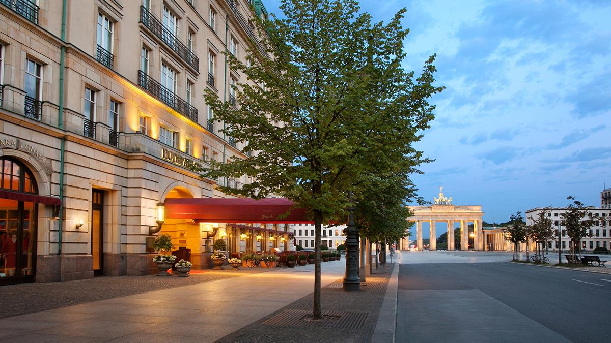 Adlon Kempinski Hotel 5* by Perfect Tour