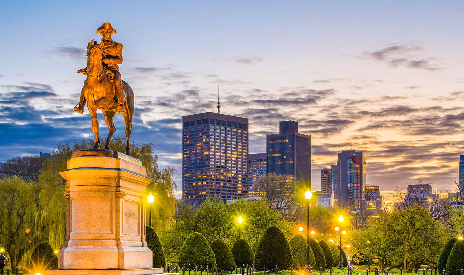 Oferta speciala de la KLM: bilet avion Bucuresti - Boston