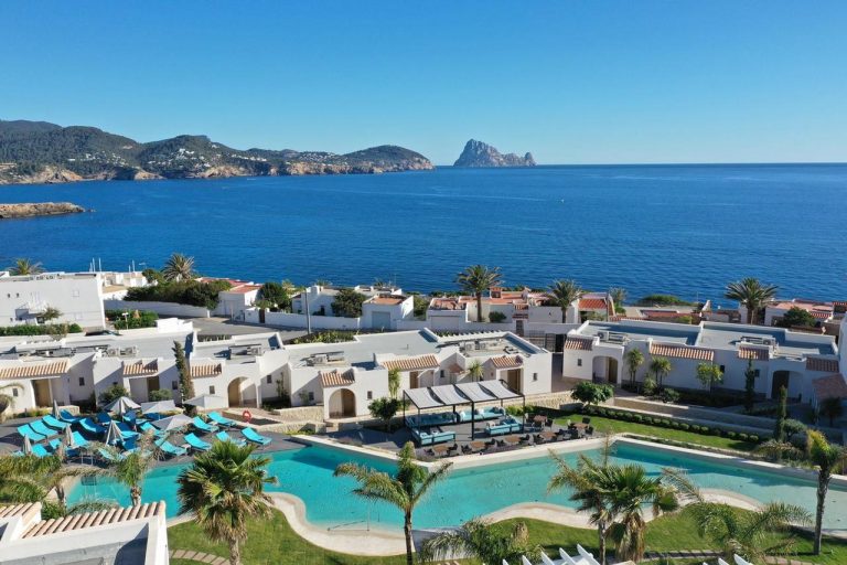 7 Pines Resort Ibiza 5*