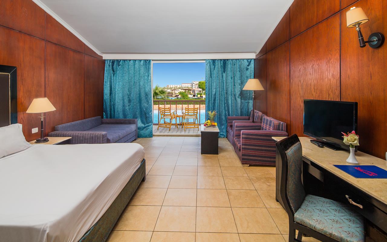 Sunrise Alora Aqua Park Resort (ex Caesar Palace Aqua Park)(families & couples only) by Perfect Tour - 2 | YEO