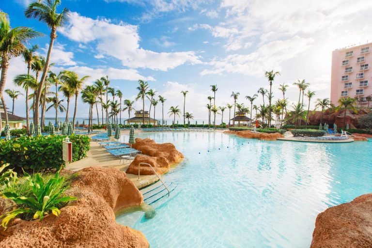 Atlantis Paradise Island - The Beach 4*