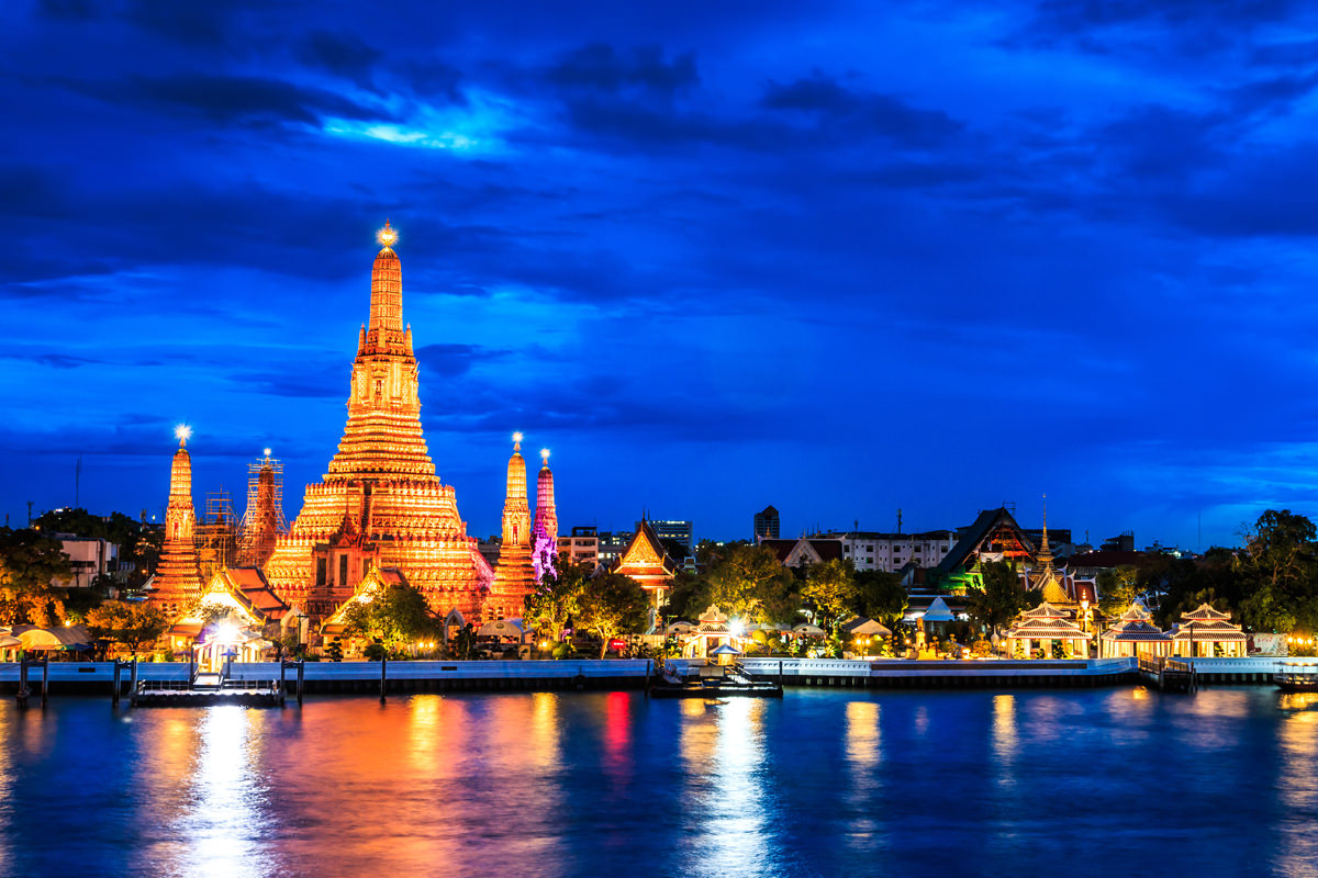 Oferta speciala de la KLM: bilet avion Bucuresti - Bangkok