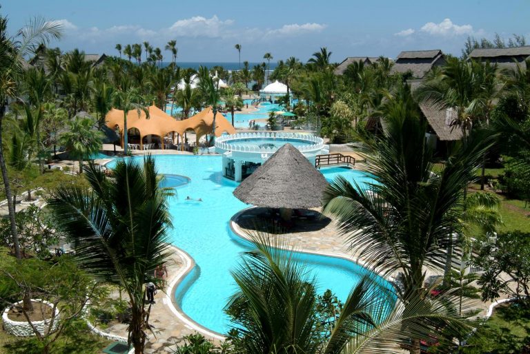 Safari si plaja in Kenya - Southern Palms Beach Resort 4*