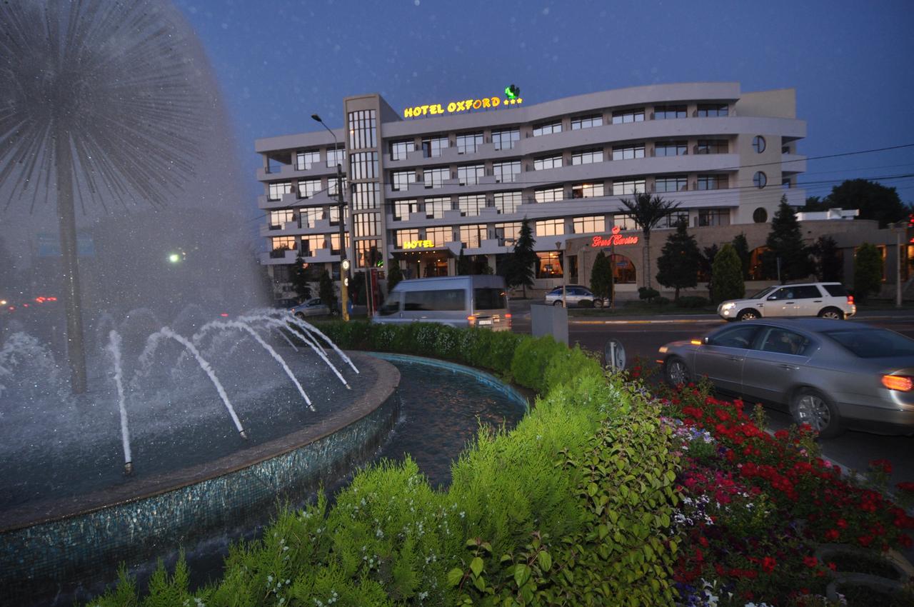 Litoralul Romanesc - Oxford Hotel 3* by Perfect Tour - 2 | YEO