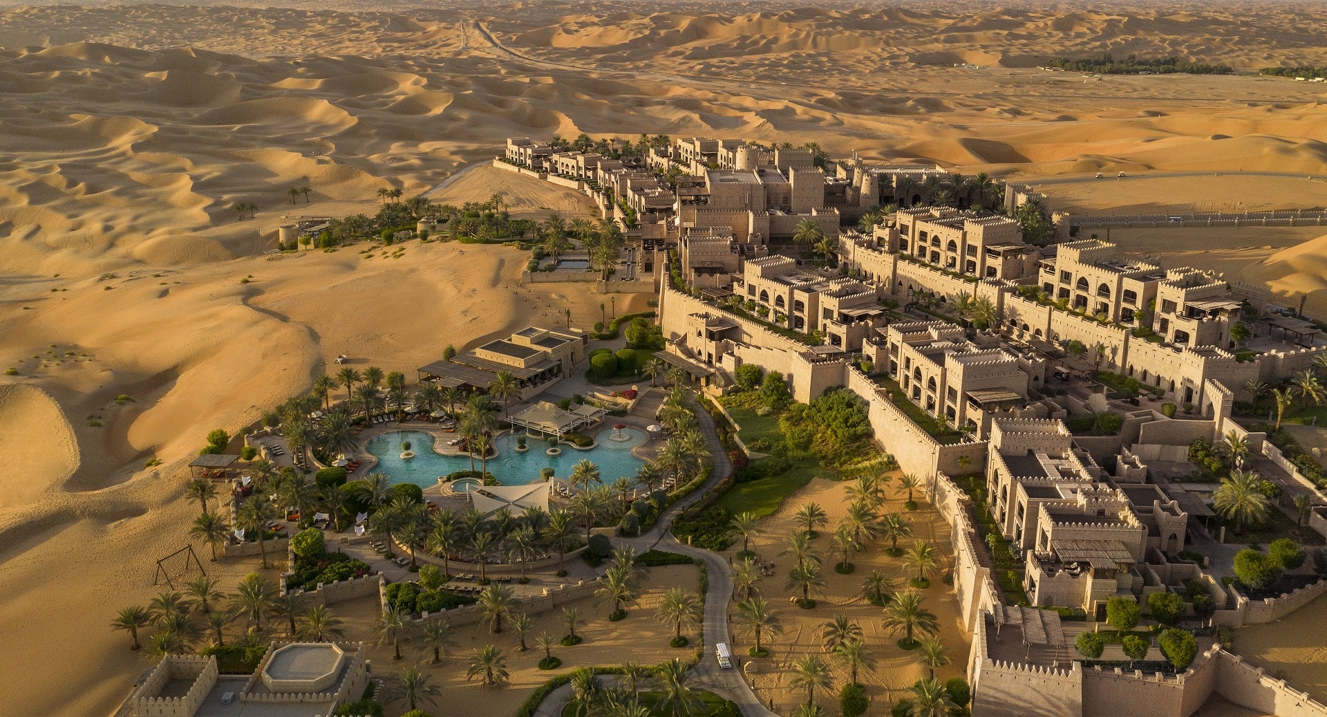 Qasr Al Sarab Desert Resort by Anantara 5* by Perfect Tour