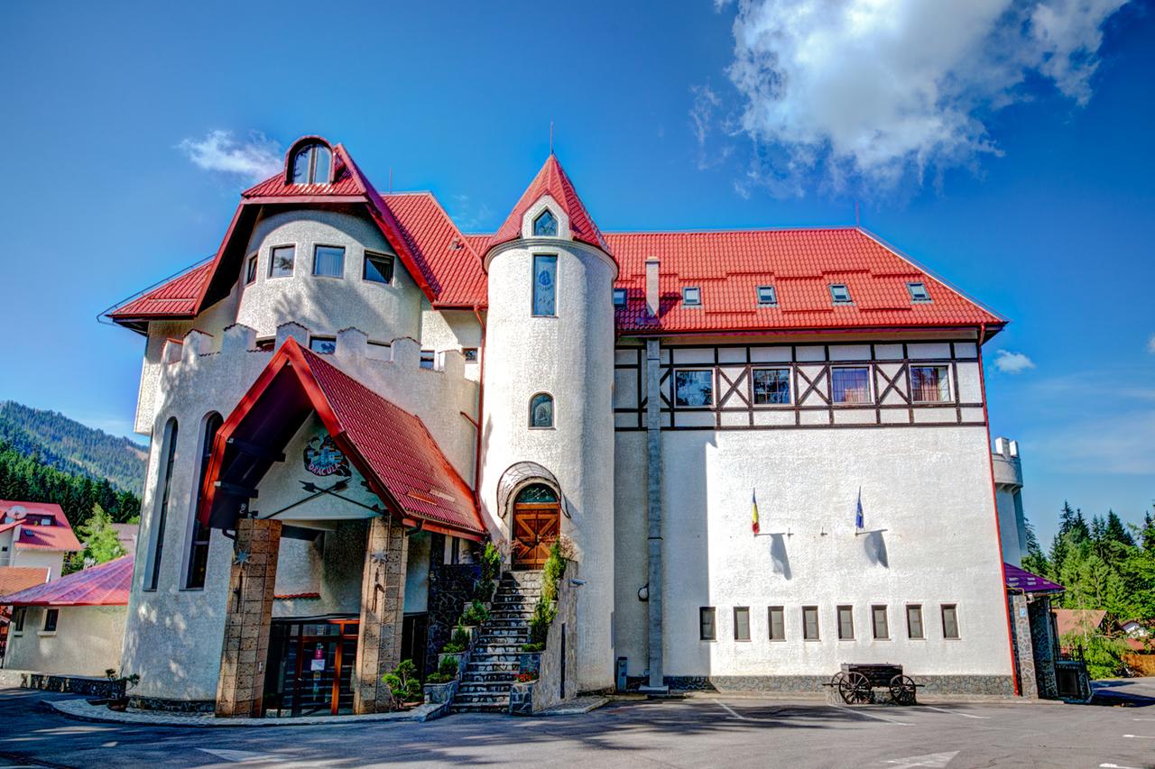 House of Dracula Hotel 4* Poiana Brasov by Perfect Tour