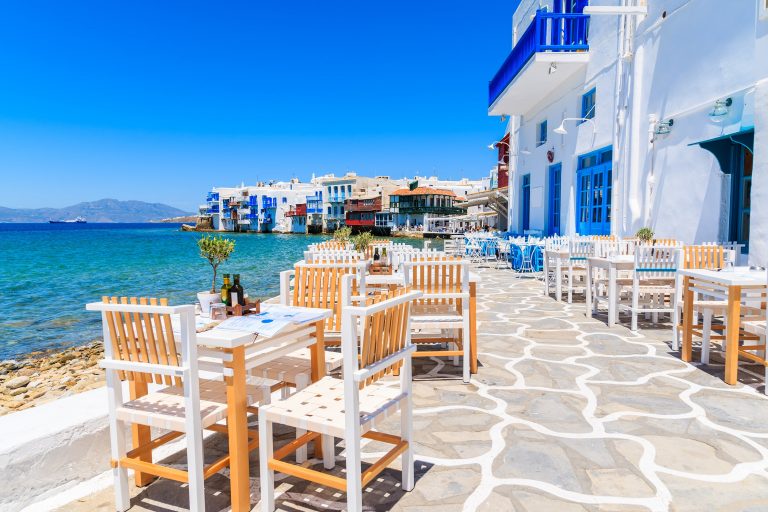 Oferta promotionala de la Lufthansa: bilet avion Bucuresti - Mykonos