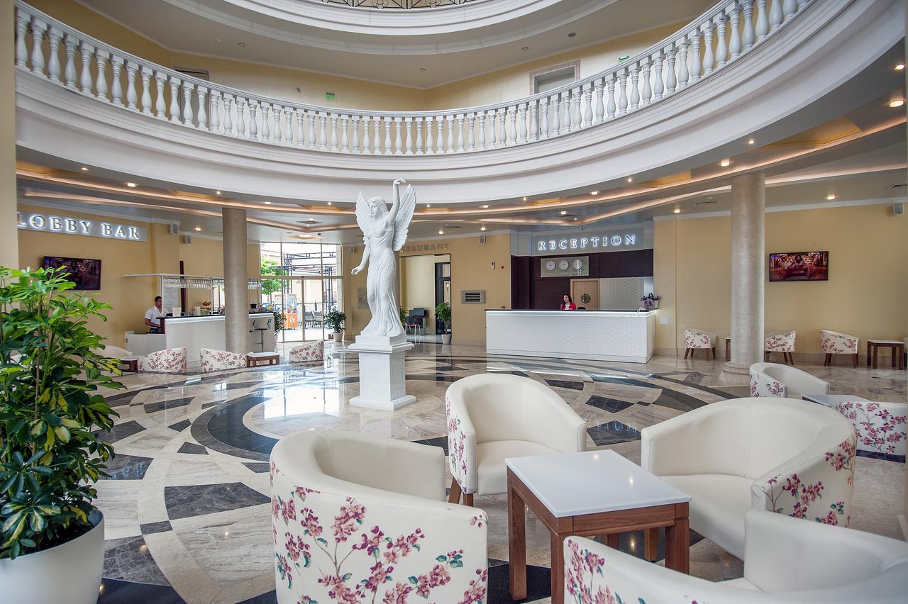Rome Palace Deluxe 4* by Perfect Tour - 1 | YEO