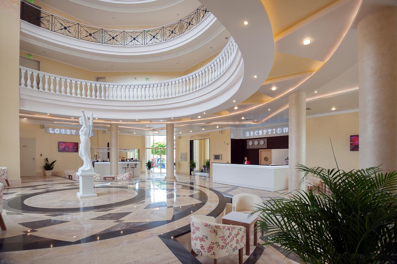 Rome Palace Deluxe 4* by Perfect Tour - 2 | YEO