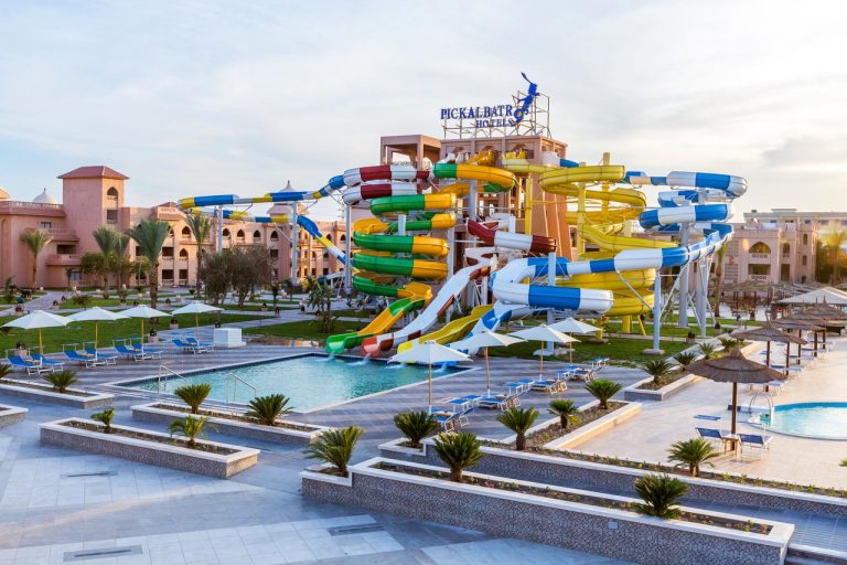 Pickalbatros Aqua Vista Resort 4* (families and couples only)