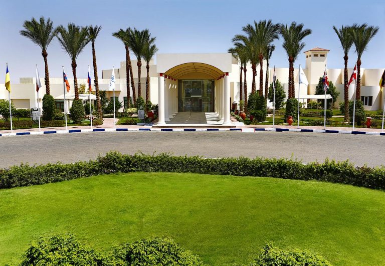 Hurghada Long Beach Resort 4* - last minute