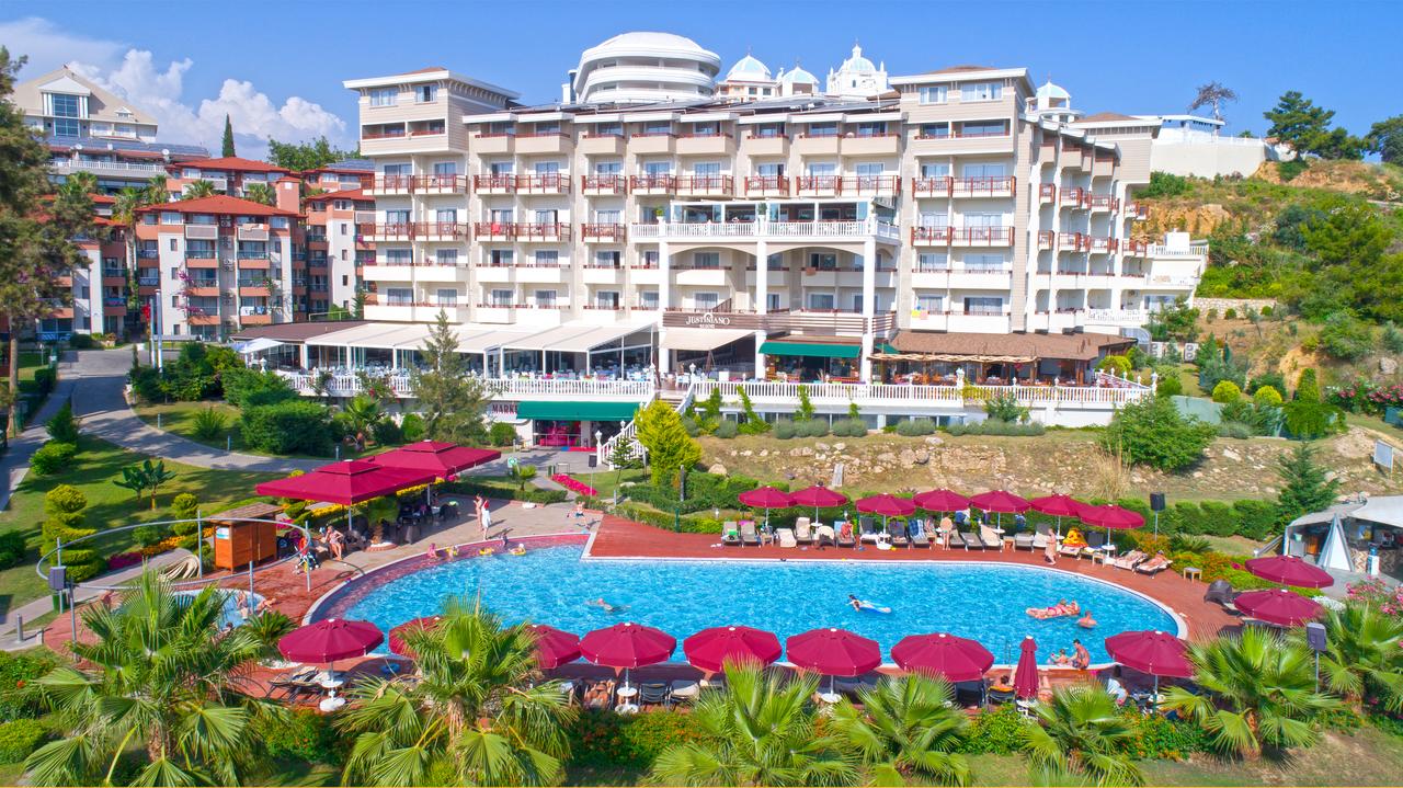 Justiniano Deluxe Resort 5* by Perfect Tour