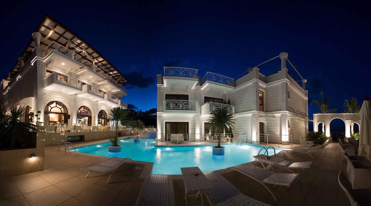 Royal Palace Resort & Spa 4*