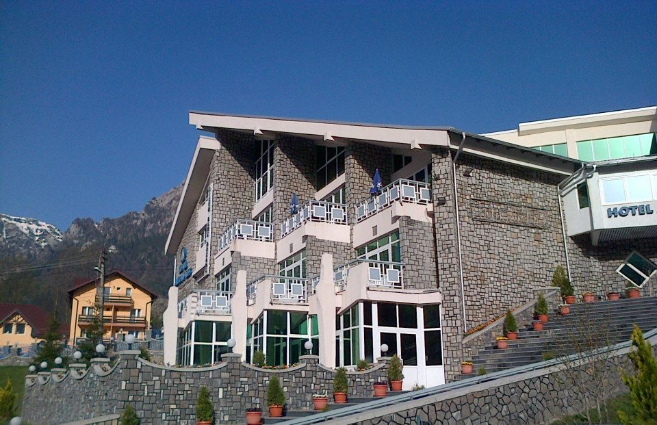 Sarbatori Pascale la Busteni - Alexandros Hotel 3* by Perfect Tour - 3 | YEO