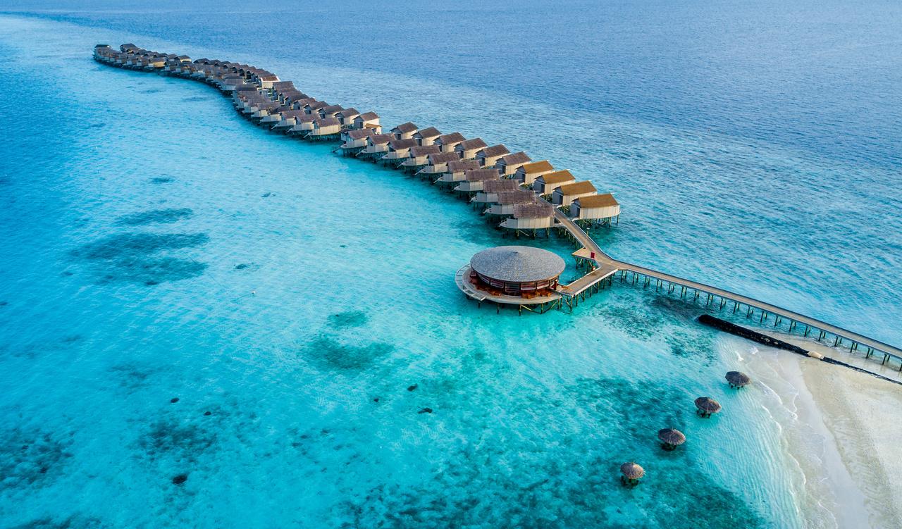 Centara Ras Fushi Resort & Spa Maldives 5* (adults only) by Perfect Tour