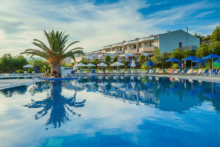 Vara 2023 in Halkidiki - Xenios Anastasia Resort & Spa 5*