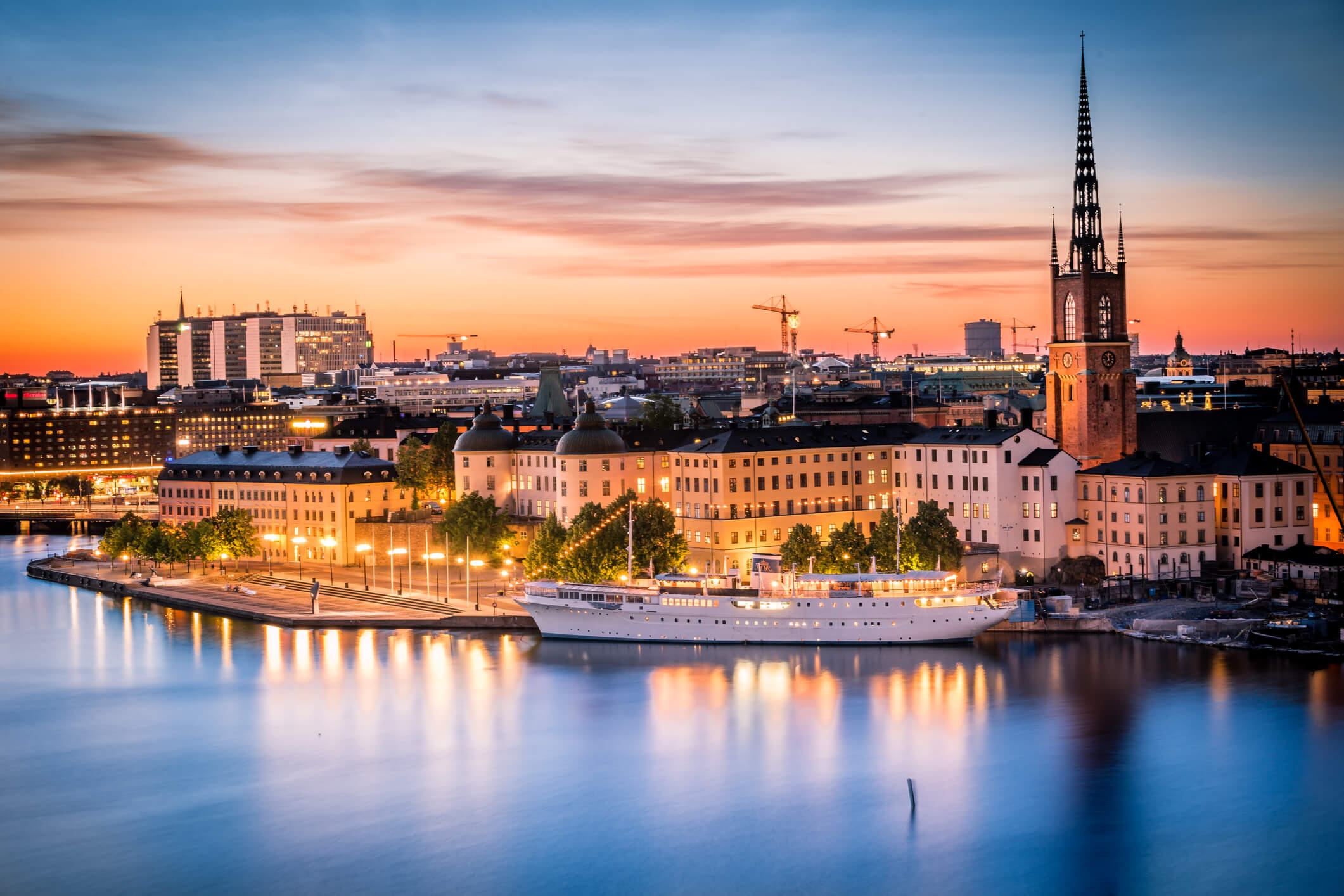 Oferta speciala de la KLM: bilet avion Bucuresti - Stockholm
