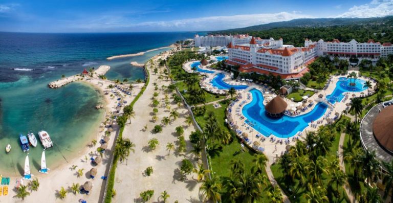 Bahia Principe Luxury Runaway Bay 5* (adults only)