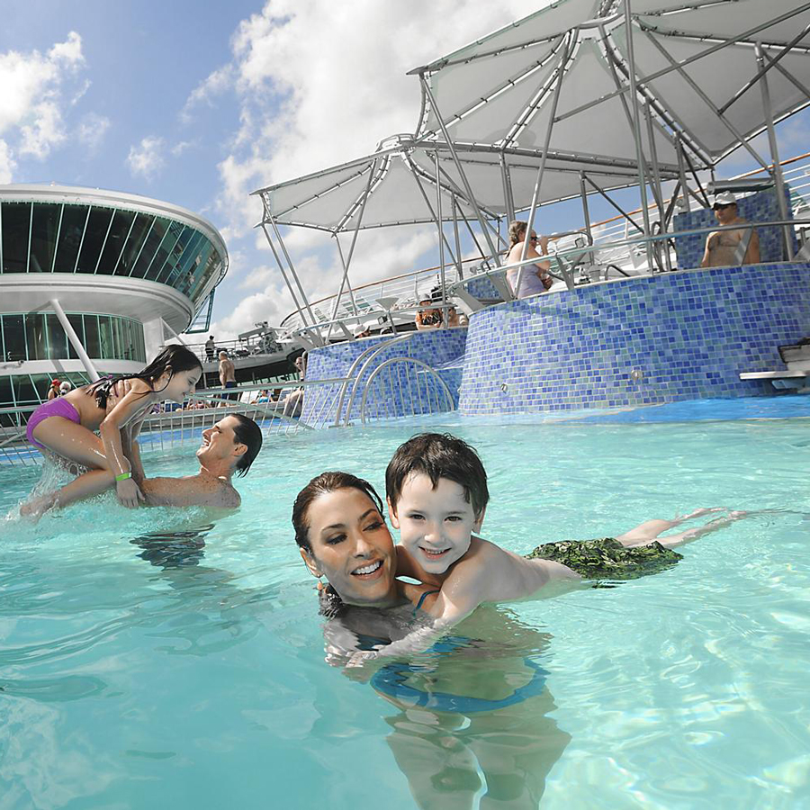 Croaziera in SUA, Bahamas, Mexic si Honduras la bordul navei Wonder of the Seas - 7 nopti by Perfect Tour - 3 | YEO