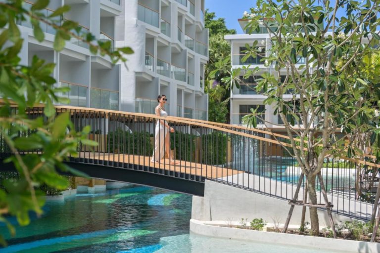 Andaman Embrace Patong Hotel 5* - SHA Plus