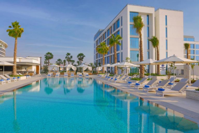 Doubletree By Hilton Abu Dhabi Yas Island Residences 5*