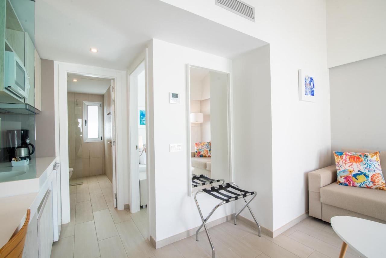 LIVVO Dunagolf Suites Hotel 4* by Perfect Tour - 1 | YEO