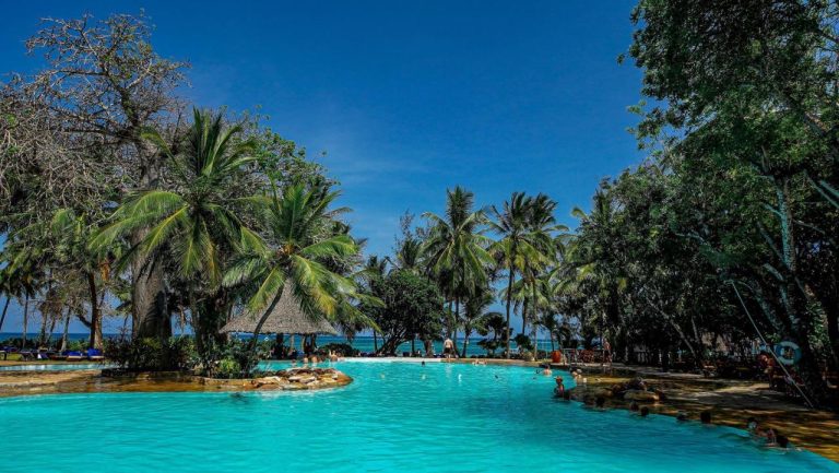 Papillon Lagoon Reef Hotel 3*