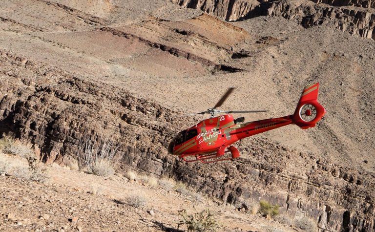 Grand Canyon South Rim: tur cu autobuzul și zborul cu elicopterul