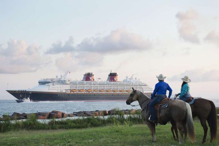 Disney Cruise Line - Croaziera 7 nopti in Caraibele de Vest (din New Orleans) la bordul navei Disney Magic
